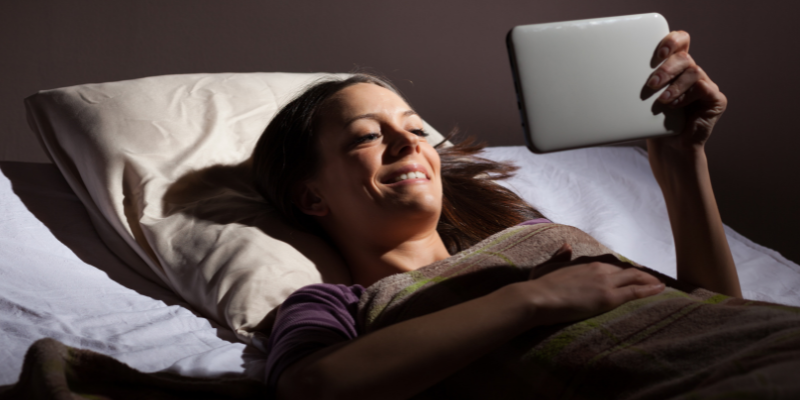 لایه برداری برای روتین پوستی قبل از خواب