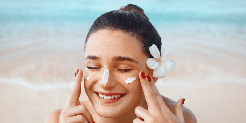 مرتب از ضد آفتاب استفاده کنید